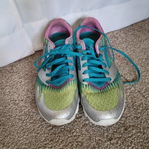 Sketchers GoMeb Running shoes